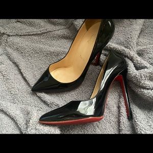 Christian Louboutin So Kate